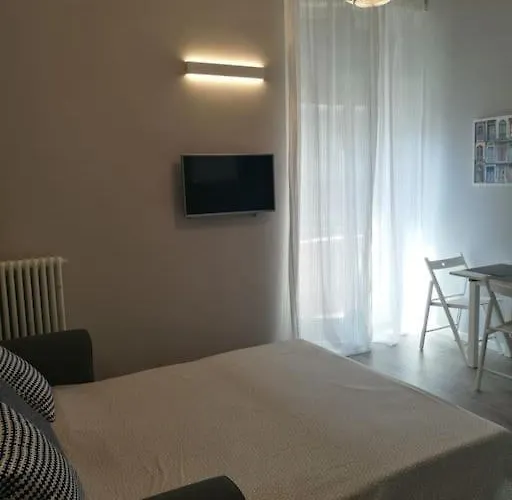 Mm3/repubblica, 2 Min. Da Staz. Apartment Mailand