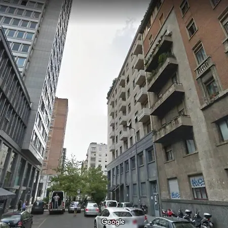 Lägenhet Mm3/repubblica, 2 Min. Da Staz.